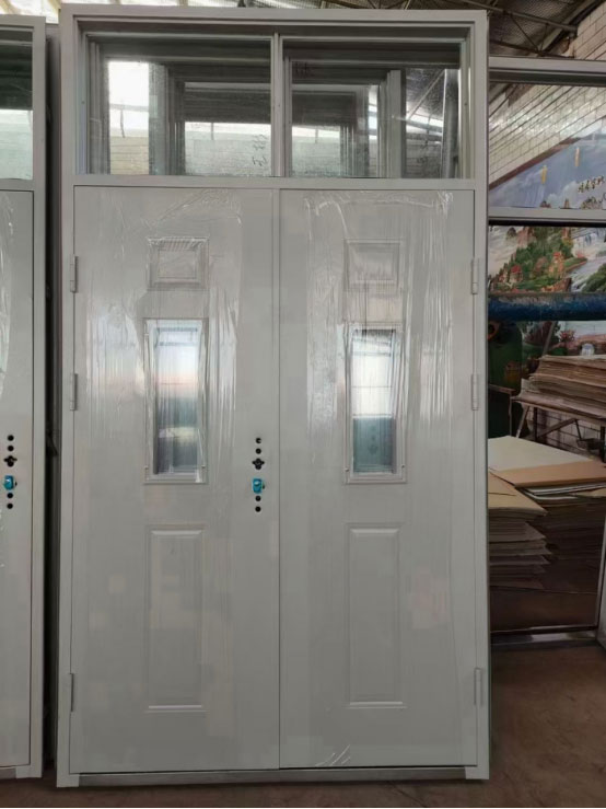 喀什学校教室门 喀什学校教室门